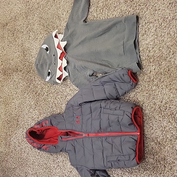 Bundle of boy's winter wear - Picture 1 of 6